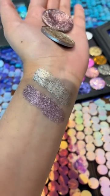 Testing pressed glitters under different lighting #pressedglitter