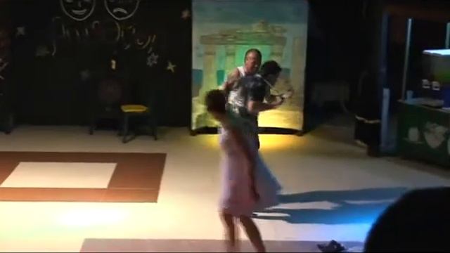 Besoffene machen Show im Orfeus Park Hotel - Drunken men makes show in Orfeus Park Hotel