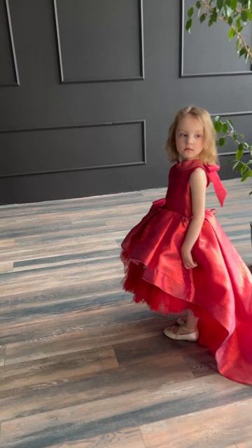 Платье Kairo на 4-6 лет