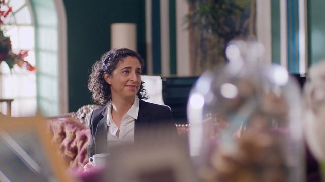 Delia abandona la Casa de las Flores // Victoria abandona la Casa de las Flores - Temporada 3