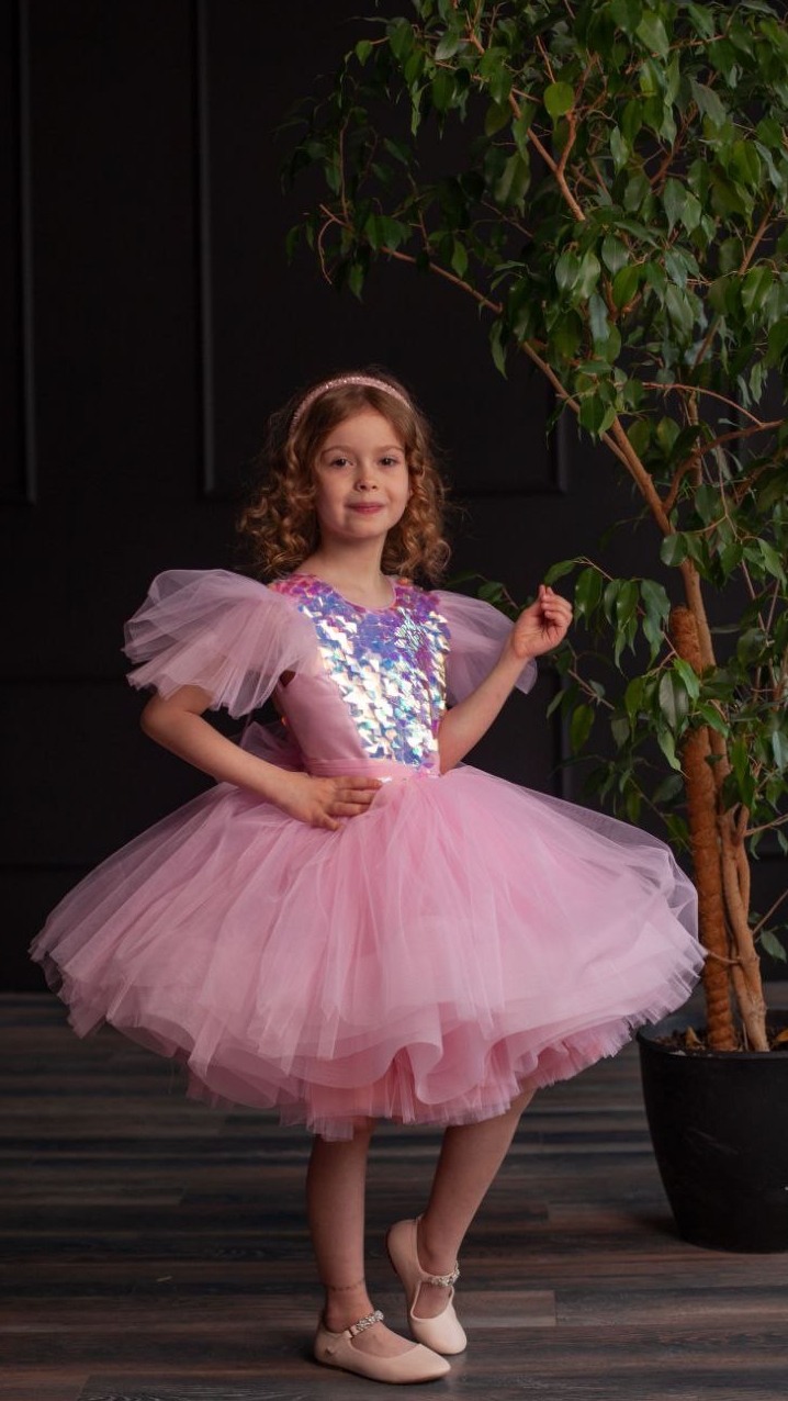 Платье Null на 6-8 лет