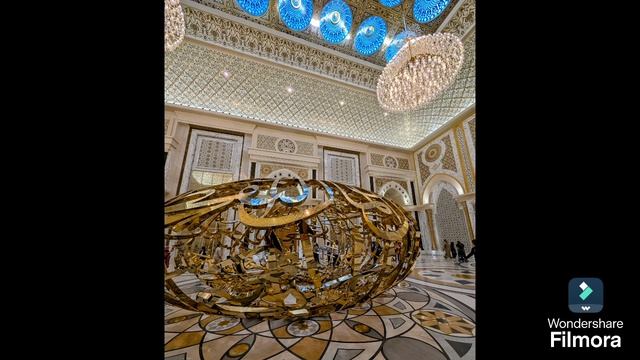 533.Утро пятницы, наша Норочка во дворце 😊.