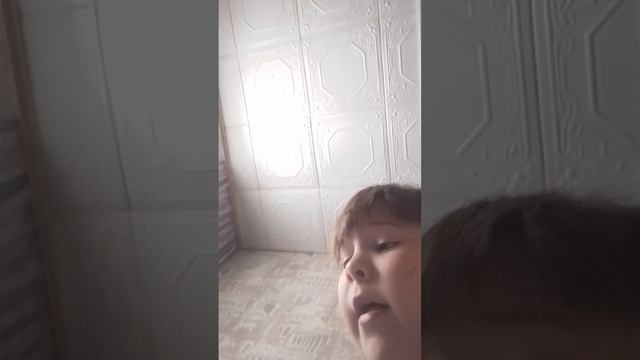 VID_20250214_115855.mp4