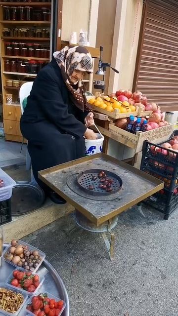 Как готовят каштаны в Турции