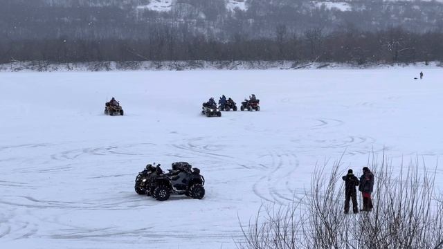 Квадро-гонки и дрифт на льду нижегородской области. ATV52.