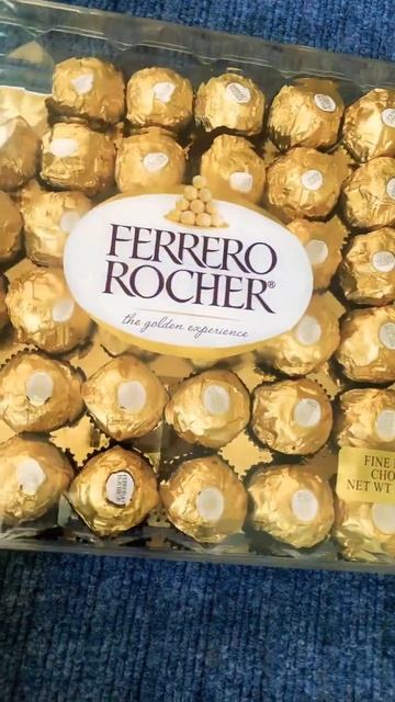 Ferrero Rocher The Golden Experience. Fine Hazelnut Chocolates...🍫🍬October 2, 2022