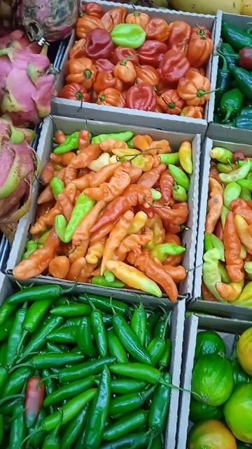 острый перец чили #овощи #перец #паприка #еда #вкусно #латинскаяамерика #магазин #продукты