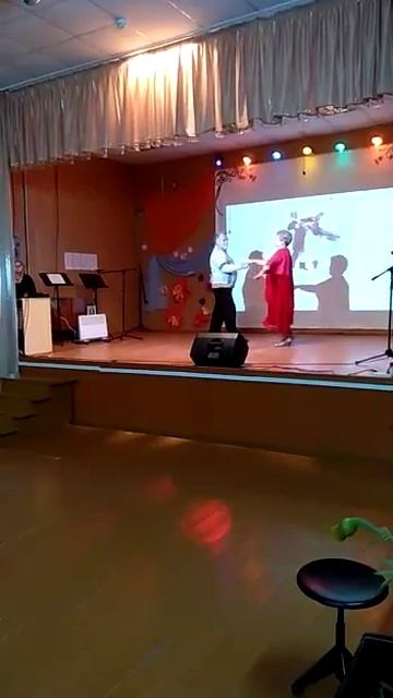 ВАЛЬС. УТКИНЫ