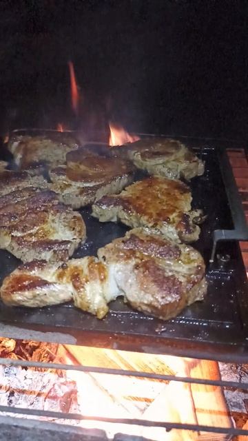 мясо на камне, великолепно 👌