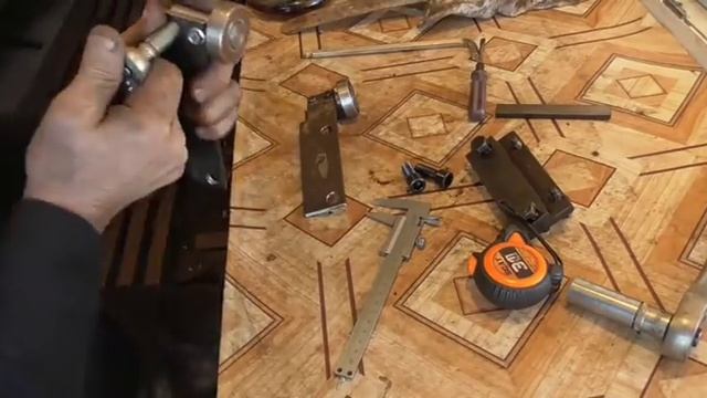 Прижимы суппорта продольной подачи 1к 62