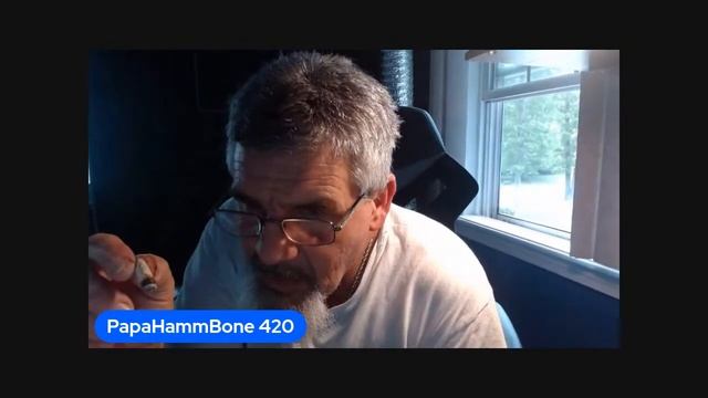 PAPA SMOKE OUT