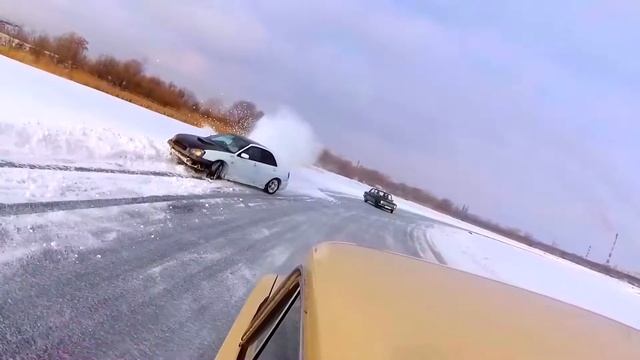 Subaru winter ice drift
