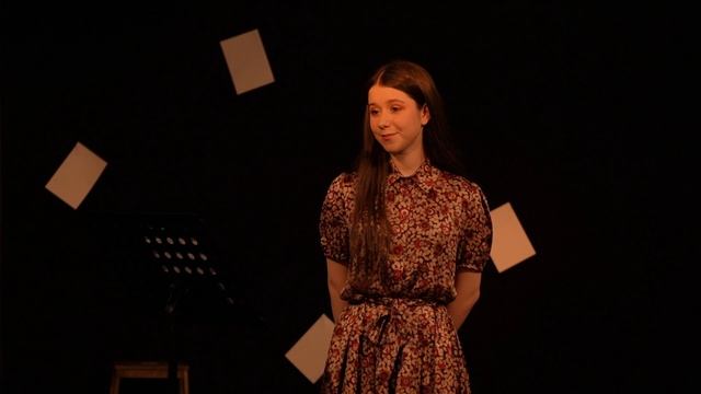 Театральная студия "На третьем этаже", Н. Дашевская "Около музыки" - читает Прохоренко Ульяна
