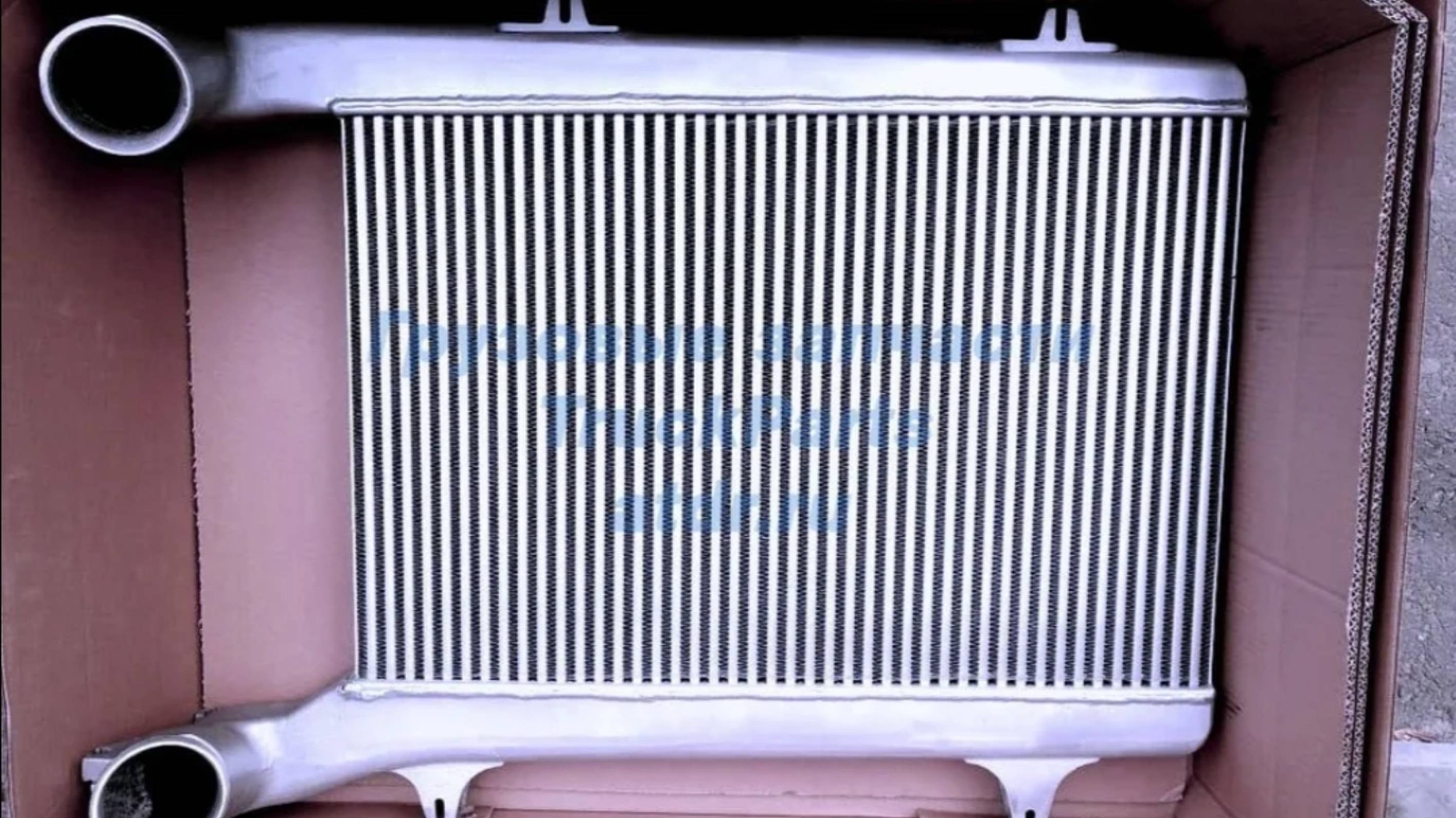 Интеркулер Даф CF 85 голландский грузовик (1)