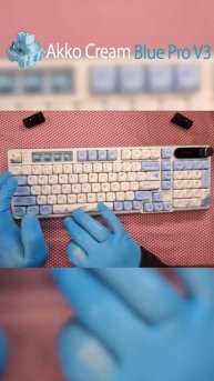 Akko Cream Blue Pro V3