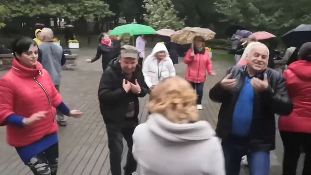 2021год..."Сладкая ягода"...🍓.... звучит на танцполе в Гомельском парке Луначарского...