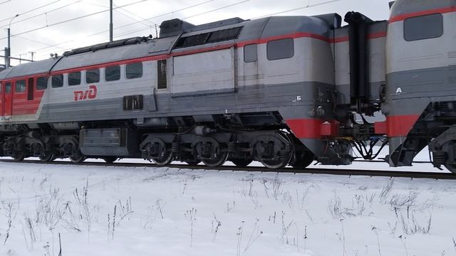 тепловоз 2М62-0803 "Машка" следует резервом на перегоне Пискаревка-Ручьи