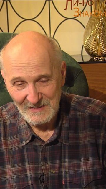 «Я даже в лифте не нажимаю кнопки, жду пока нажмут»