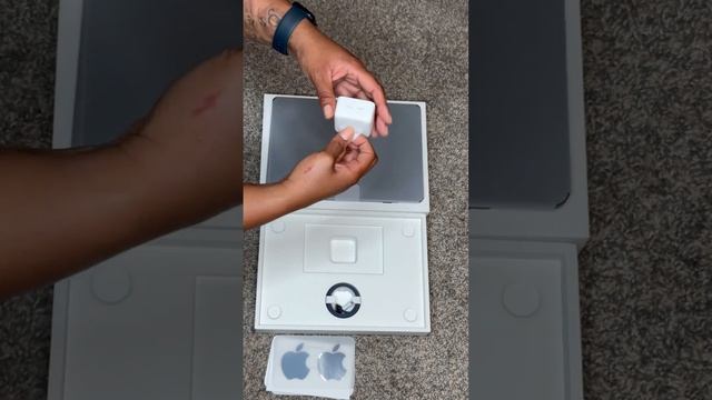 2024 MacBook Air M3 | Unboxing
