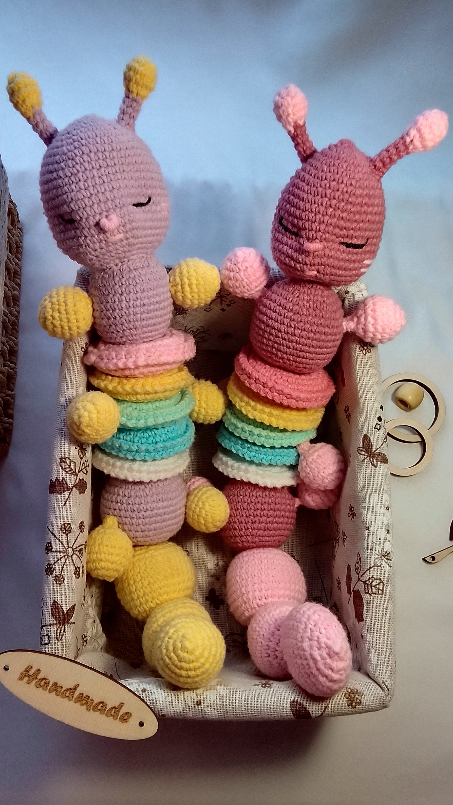 Гусенички ✨✨✨ Продолжаю вязать коллекцию игрушек для малышей ✨🌱🐛🌳🌿🌞