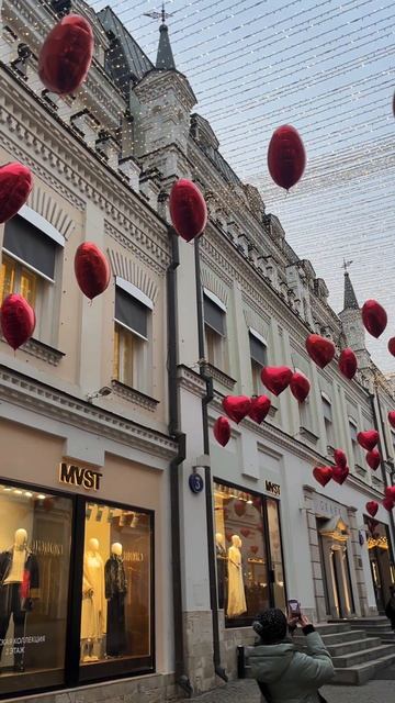 Tretyakovsky Drive - Places in Moscow