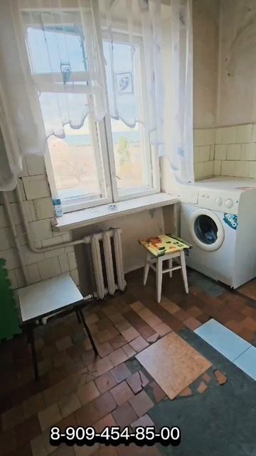 Комната в коммунальной. квартире