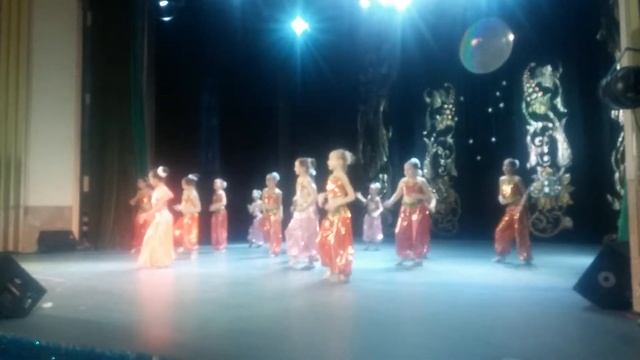 Sayan super star. Dance school Yadjeshvary. Школа танца Яджешвари