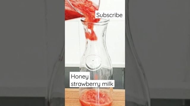 Best Cafe Style Honey-Strawberry Milk, #shorts #shortvideo #youtubeshorts