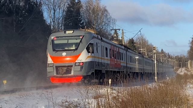 Электропоезд ЭП2Д-0161 «Кобяковский переезд» возле ст.Звенигород до ст.Звенигород. 15.02.2025.