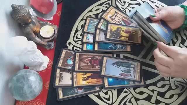 ❗️ ❗️ ❗️ Собирается ли бывшая замуж . Личный расклад для мужчины В..._ таро расклад для мужчин