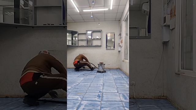 укладка керамогранита на старую плитку