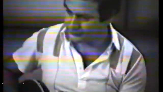 Михаил Мхчиян игра на гитаре 2 композиции в одном клипе : 1. (WES) MONTGOMERY, 2.A NIGHT IN TUNISIA