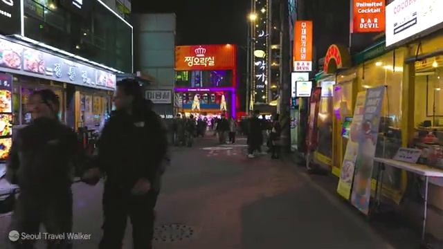 홍대 거리, 확! 변신하여 외국인 인파로 바글바글 초만원! 홍대 마스코트,