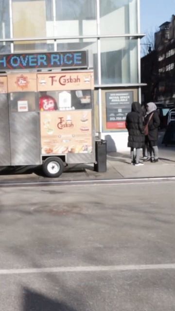 🗽 NYC Moroccan Street Cart