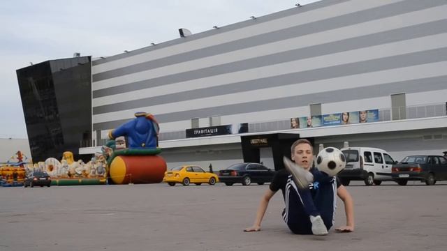 Football Freestyle in Zhytomyr - Oleksiy Chistyakov & Ruslan Bondarchuk