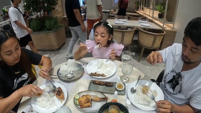 RECOGNITION DAY CHLOE WITH HIGH HONOR FAMILY BONDING AT SM SKY RANCH PAMPANGA