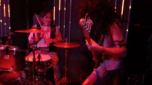 High Voltage - Ave Rock'n'Roll! (Live at Metal Halloween)