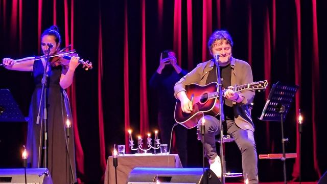 @tunakiremitci4221 [Canlı Akustik] - Birden Geldin Aklıma