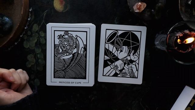 BLACK AND WHITE DECKS // A Curated Collection of Tarot and Oracle Decks