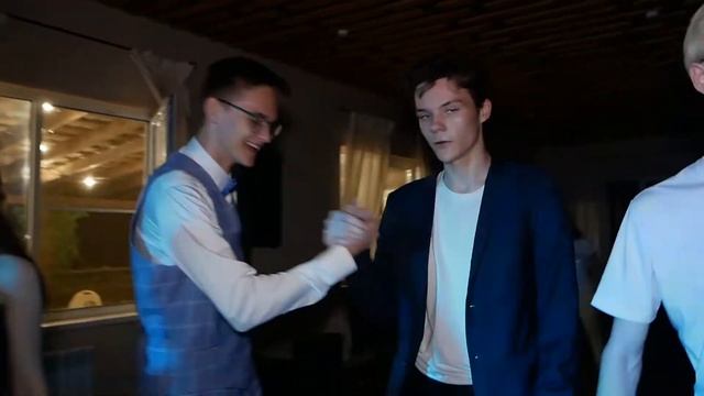 Выпускной клип шк.119 (видеограф Кожина Елена https://vk.com/light_video_nn)