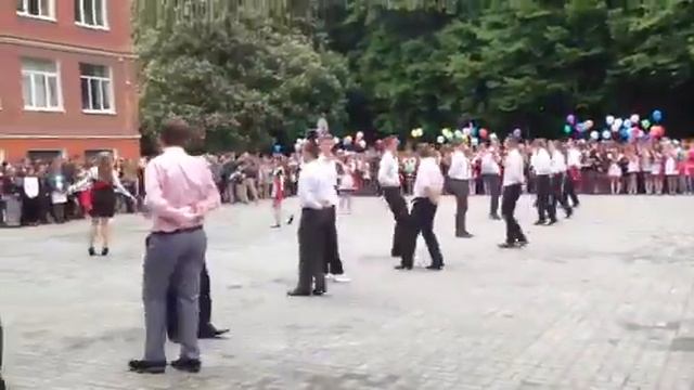 Школьный вальс ШИЛИ 2013