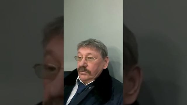 «На мойках можно заработать»: богатейший депутат Сургута Евгений Барсов предложил пенсионерам идти м