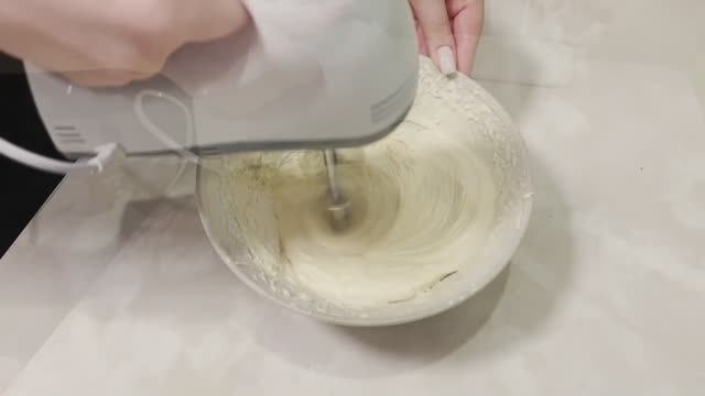 Готовим сладкие елочные шишки и африканский апельсиновый кекс • Программа PO_SETY ЧелГУ, январь 2025