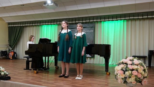 Ансамбль "Мелодия" муз. Титов Н.А. сл. Пушкин А.С. "Птичка Божия не знает"