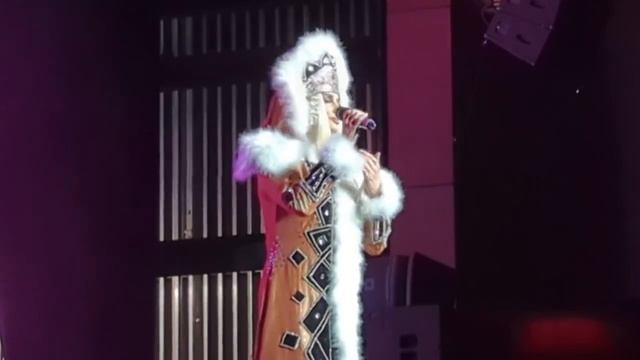 Lisa McClowry as Cher - "I Still Haven't Found What I'm Looking For"  Van Wert Ohio  April 22, 2023