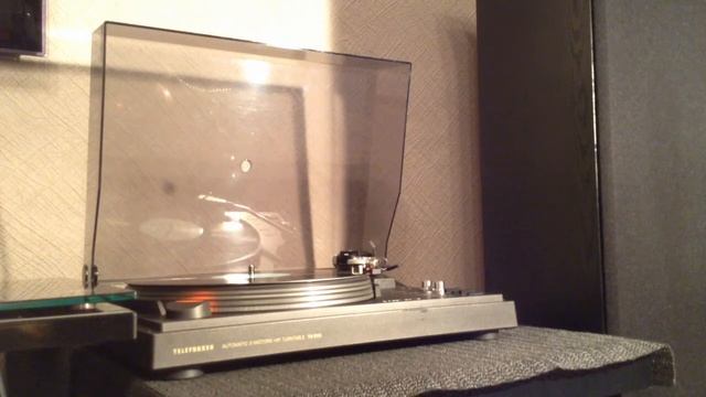 TELEFUNKEN TS 950 HI-FI проигрыватель виниловых дисков (the