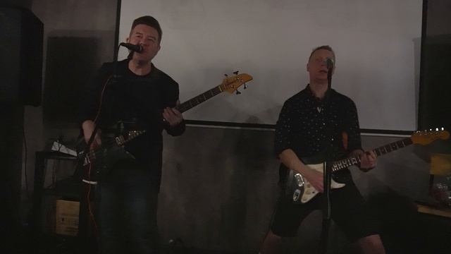 7000 (Валерий Сюткин в исп. AmperSound) бар "13 Rules" Железнодорожный 14.02.2025