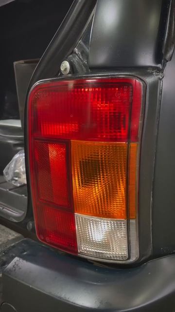 НИВА лампы линзы и фонари led #top #automobile #car #топ #линзы #detailing #led #biled #нива #свет