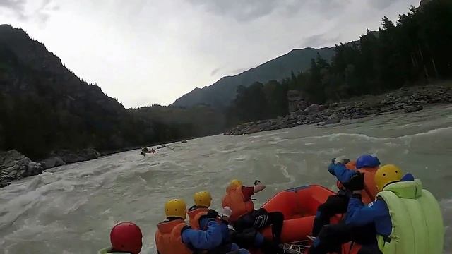 Путешествуем по миру вместе с маэстро. Река Чуя, Горный Алтай