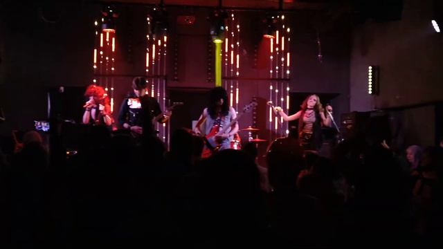 High Voltage - Rock Hard (Live at Metal Halloween)